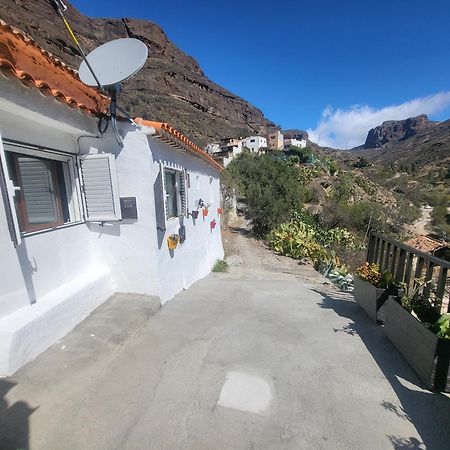 Casa Rural Los Pinares El Juncal De Tejeda Exterior photo